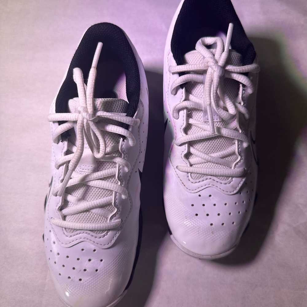 adidas White and Black Athletic Shoes - Picture 6 of 15